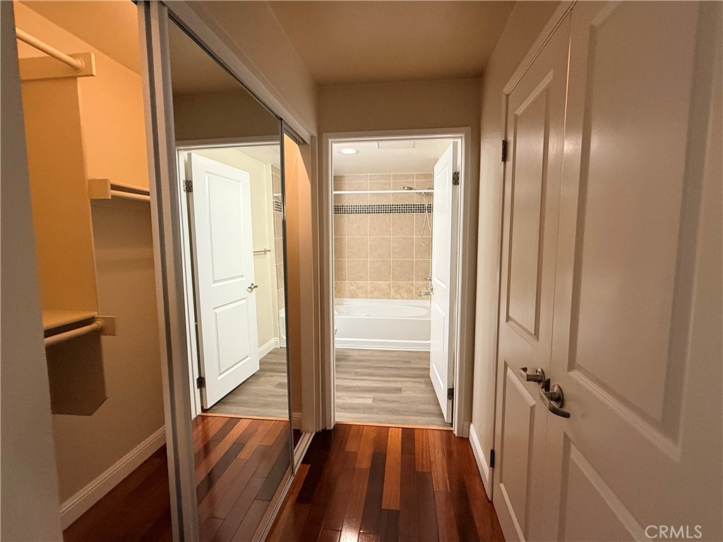 Residential Lease for rent at 1162 Scholarship, Irvine CA featuring 2 beds and 2 baths