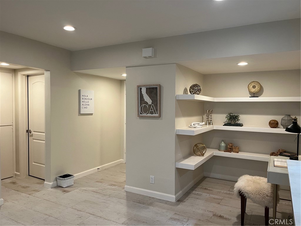 Residential for sale at 1025 N Kings Rd 105, West Hollywood CA featuring 1 bed and 2 baths