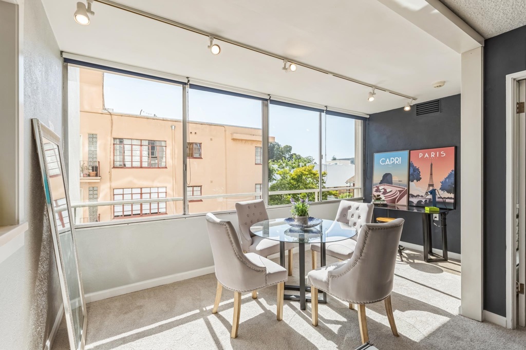 Residential for sale at 2550 dana 2F, Berkeley CA featuring 1 bed and 1 bath