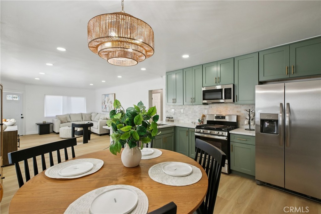 Residential for sale at 701 E Willow, Signal Hill CA featuring 2 beds and 1 bath