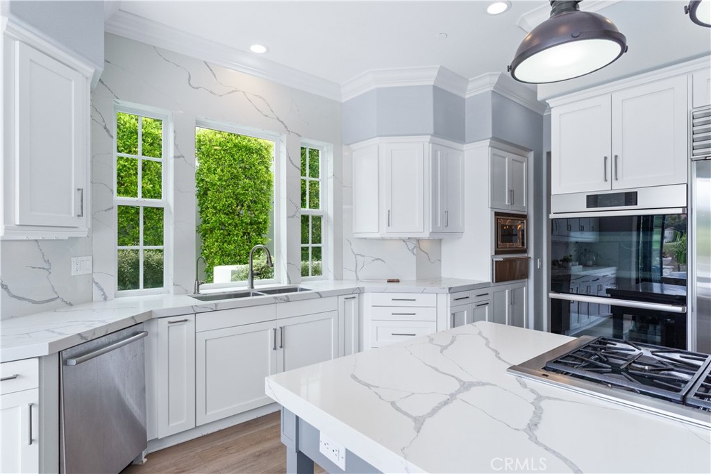 Residential for sale at 32 Via Corsica, Dana Point CA featuring 5 beds and 5 baths