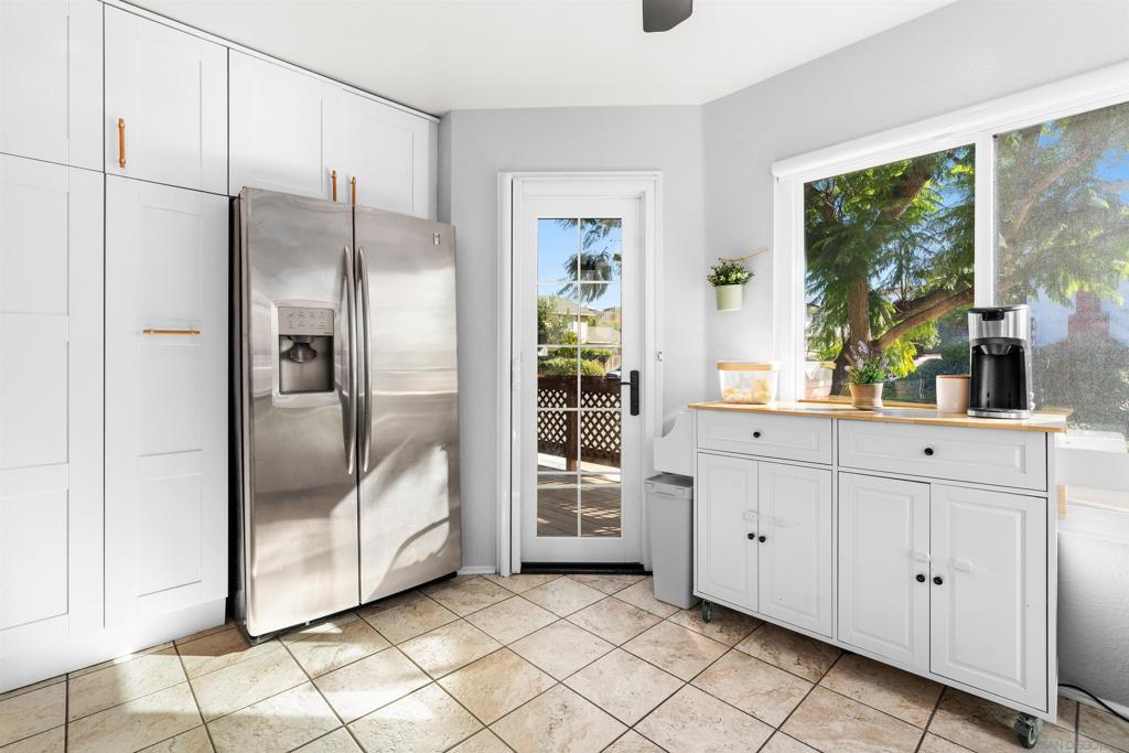 Residential for sale at 8896 Highwood Dr C, San Diego CA featuring 3 beds and 3 baths