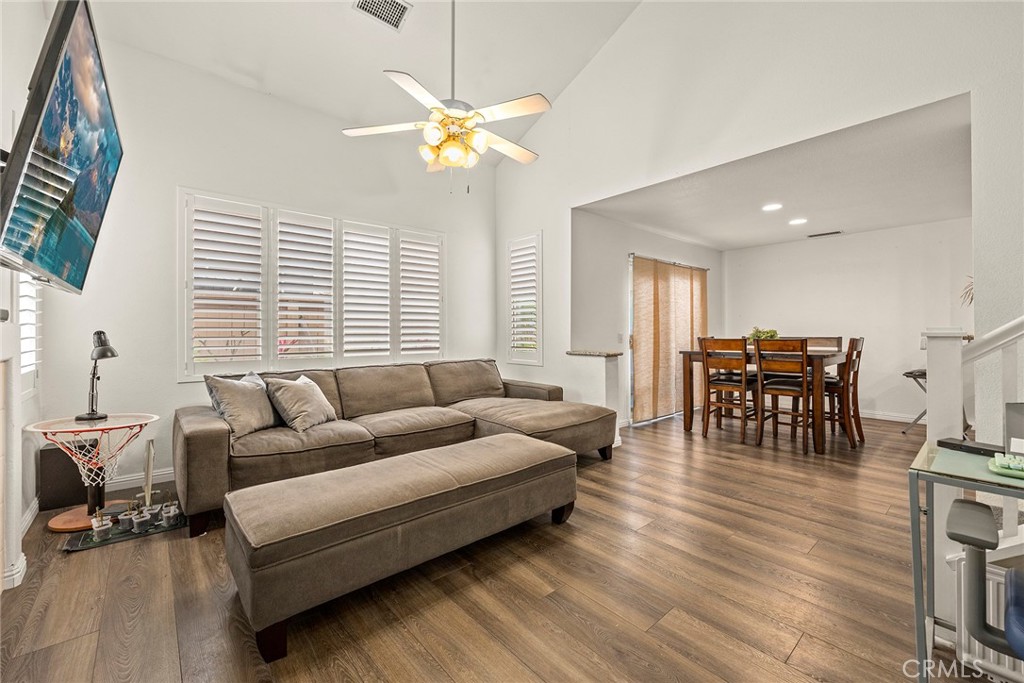 Residential Lease for rent at 14831 Walnut Grove Court, Tustin CA featuring 3 beds and 3 baths