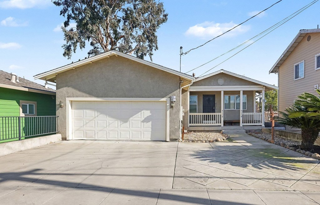 Residential for sale at 811 G St 811 and 811 1/2, Antioch CA featuring 6 beds and 3 baths