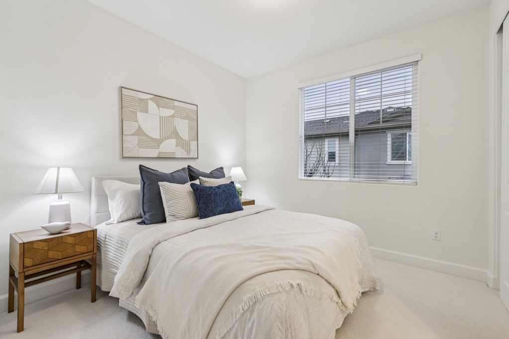 Residential for sale at 3933 3933 Portola Cmn 1, Livermore CA featuring 3 beds and 4 baths