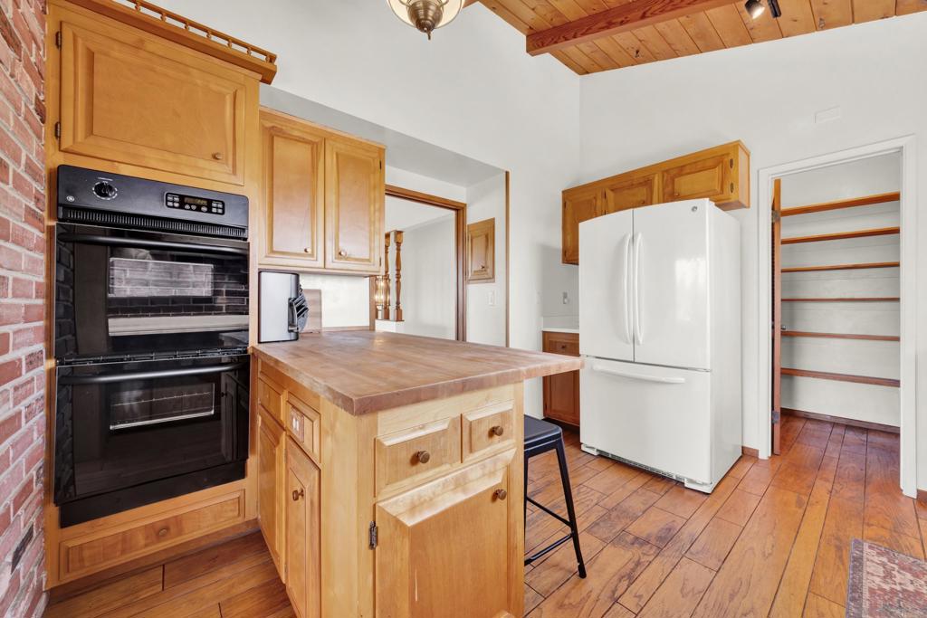 Residential Lease for rent at 311 Corto Street, Solana Beach CA featuring 4 beds and 3 baths