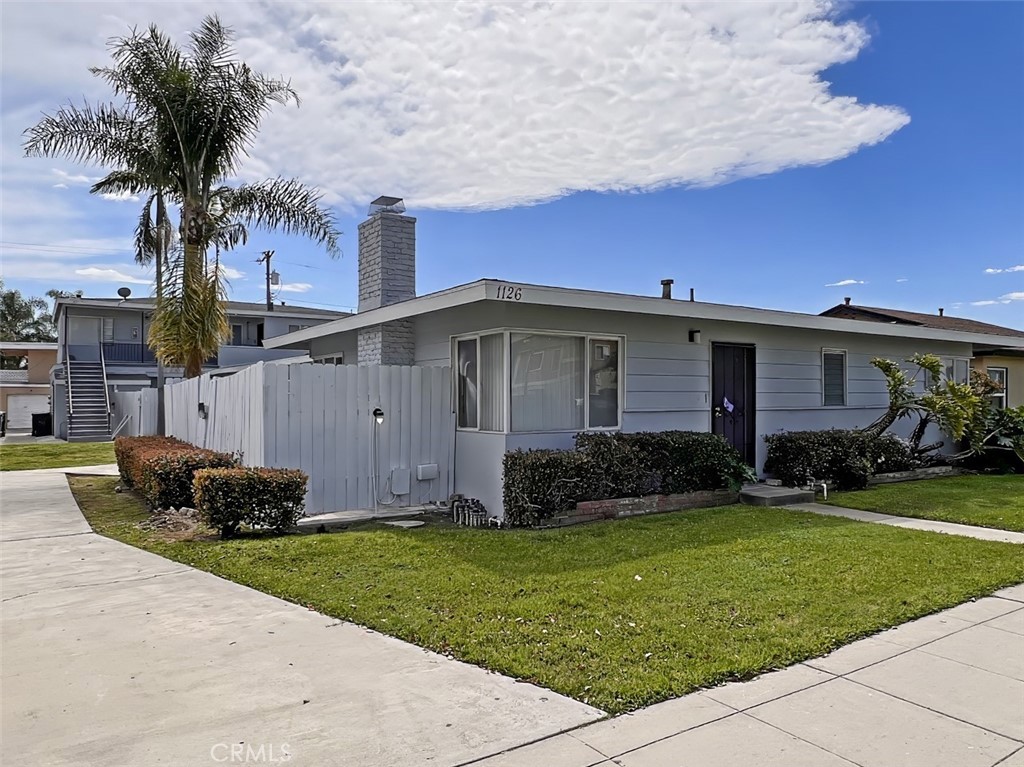 Residential Income for sale at 1126 W Broadway, Anaheim CA
