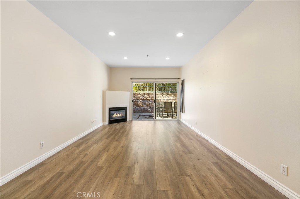 Residential for sale at 2748 Borchard, Newbury Park CA featuring 3 beds and 2 baths