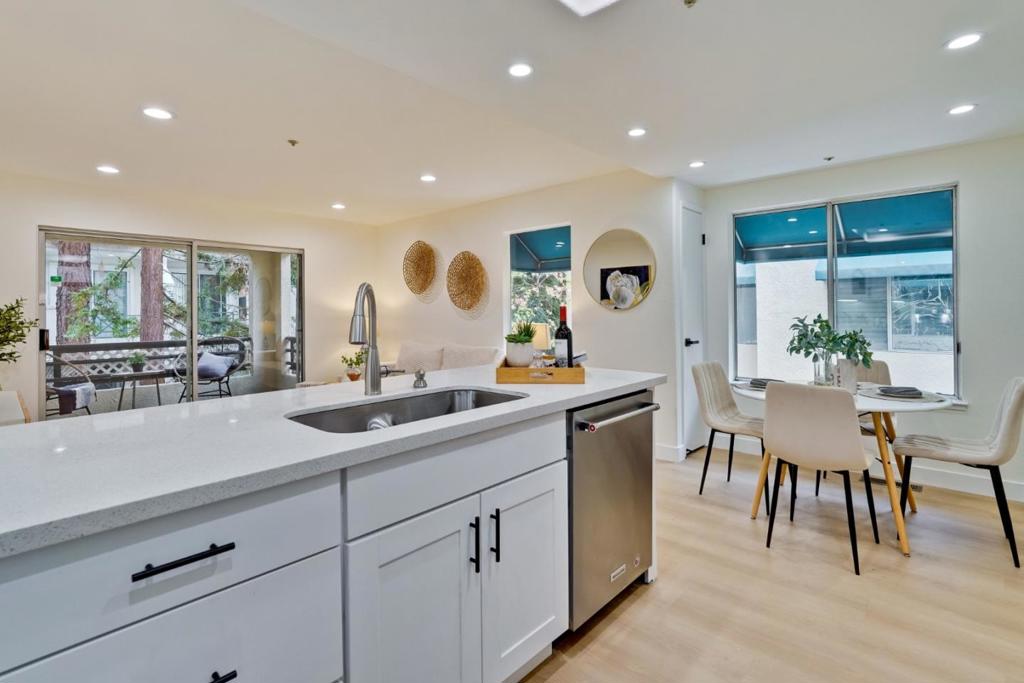 Residential for sale at 426 Galleria Drive UNIT 8, San Jose CA featuring 3 beds and 3 baths