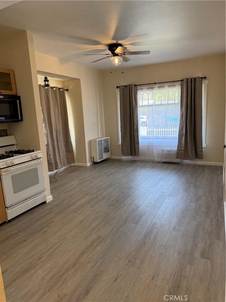 Residential Lease for rent at 3755 Brockton Avenue D, Riverside CA featuring 2 beds and 1 bath