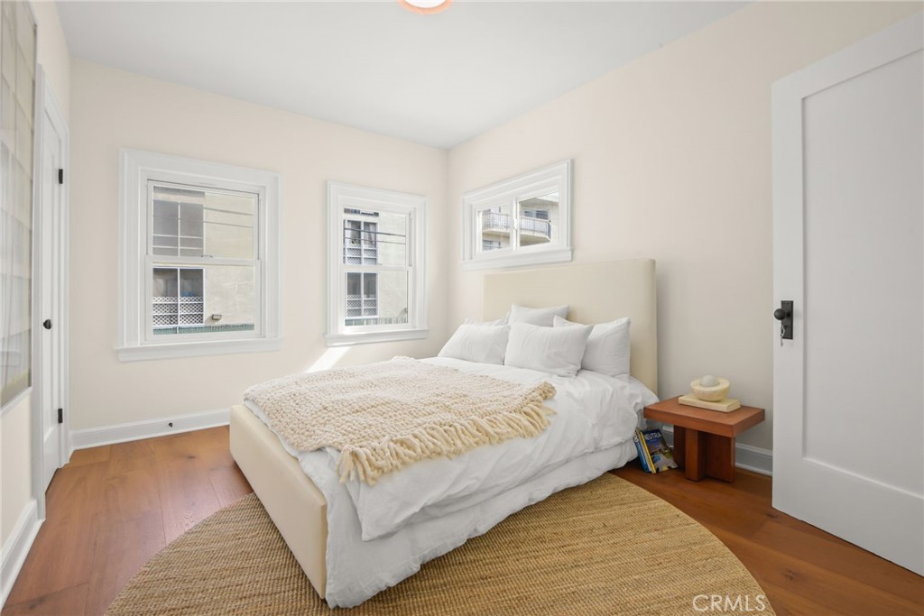Residential for sale at 324 S Kingsley, Los Angeles CA featuring 3 beds and 3 baths