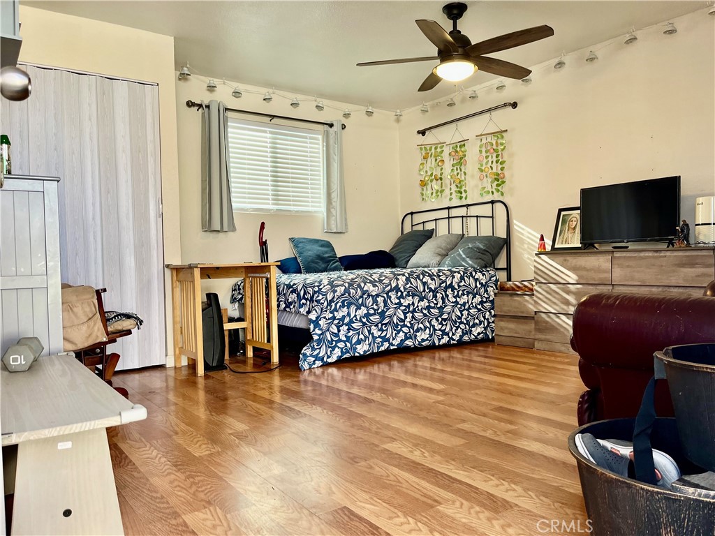 Residential for sale at 19136 Hinton, Hesperia CA featuring 3 beds and 2 baths