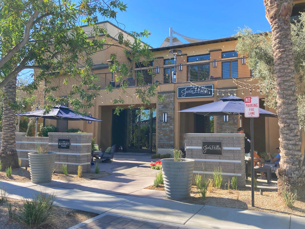 Residential Lease for rent at 51660 Whiptail Drive, Indio CA featuring 2 beds and 3 baths