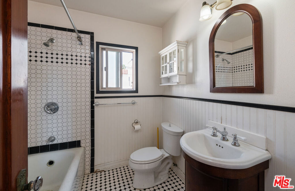 Residential Income for sale at 2331 Lucerne Avenue, Los Angeles CA featuring 5 beds and 5 baths