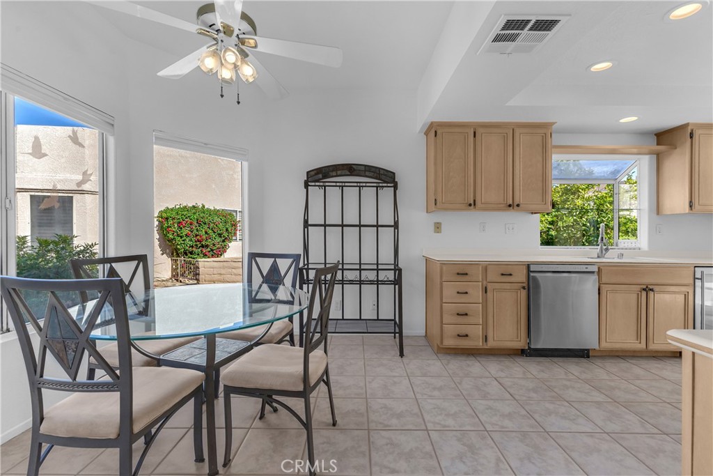 Residential for sale at 48558 Via Amistad, La Quinta CA featuring 2 beds and 2 baths