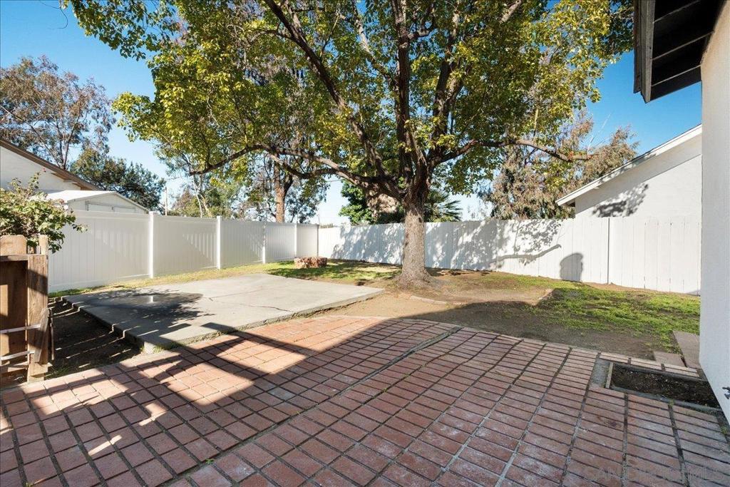 Residential for sale at 1408 Oleander Ave, Chula Vista CA featuring 5 beds and 3 baths