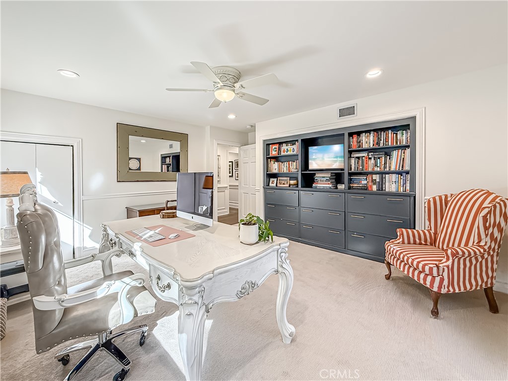 Residential for sale at 5846 Fairview Place, Agoura Hills CA featuring 5 beds and 4 baths