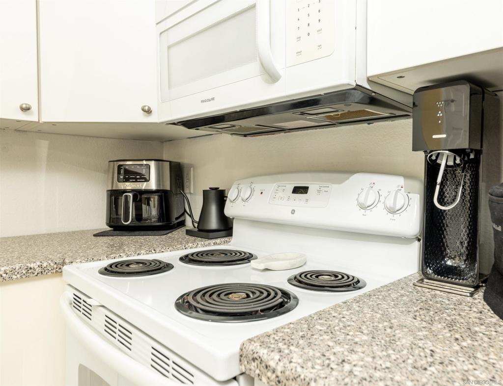 Residential for sale at 3550 Ruffin Rd Unit 155, San Diego CA featuring 2 beds and 1 bath