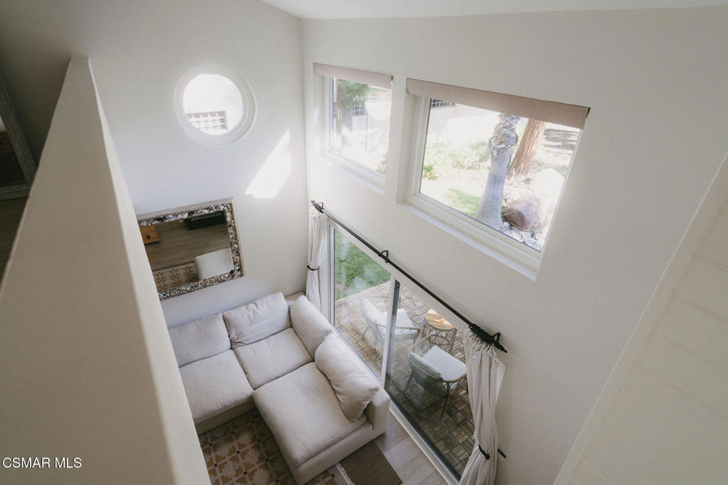 Residential Lease for rent at 5716 Skyview Way B, Agoura Hills CA featuring 1 bed and 2 baths