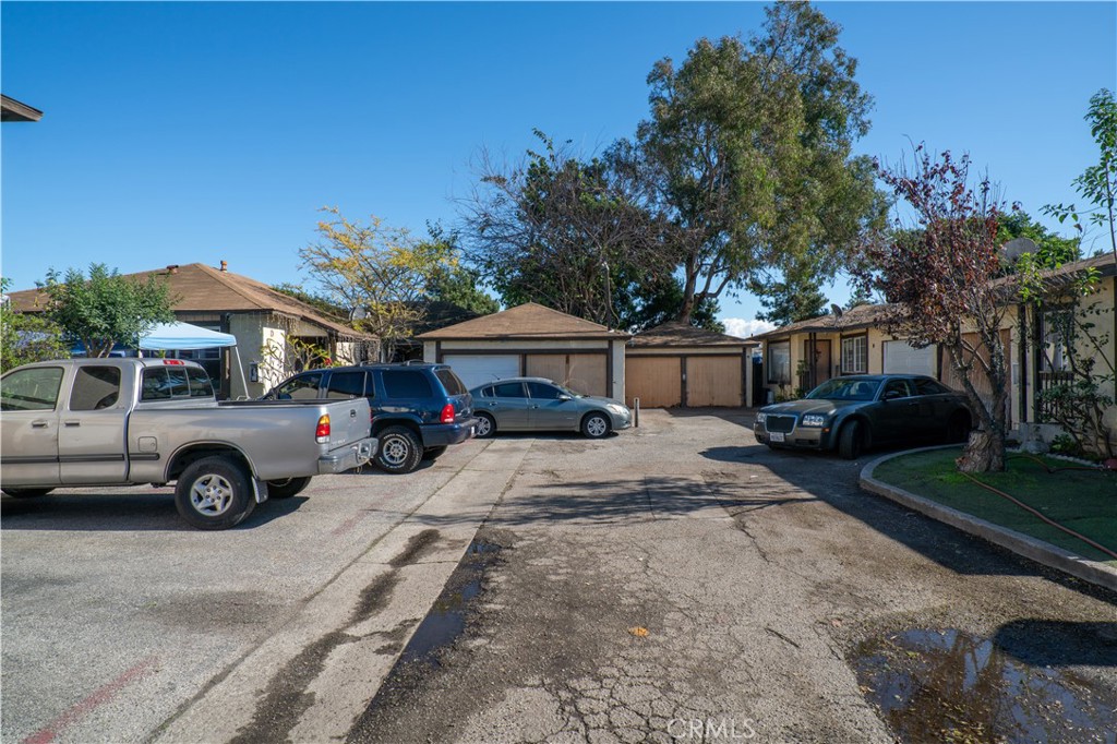 Residential Income for sale at 431 S Susan, Santa Ana CA