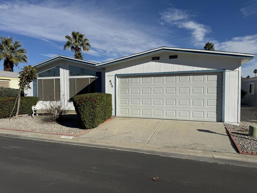 Manufactured In Park for sale at 166 Larson Drive, Cathedral City CA featuring 3 beds and 2 baths