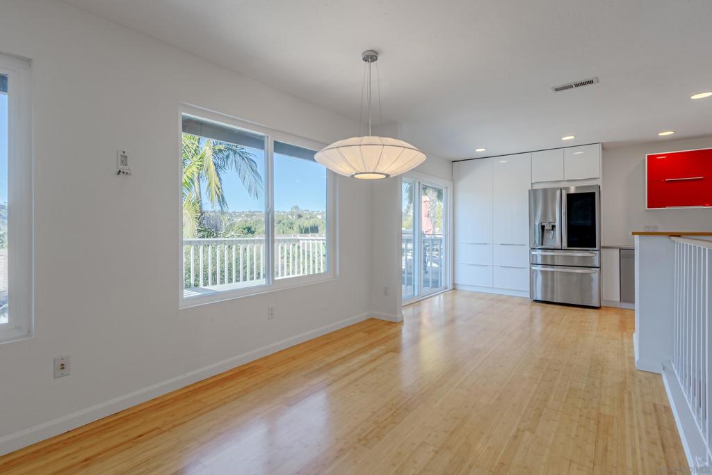 Residential for sale at 4454 Caminito Pedernal, San Diego CA featuring 3 beds and 2 baths