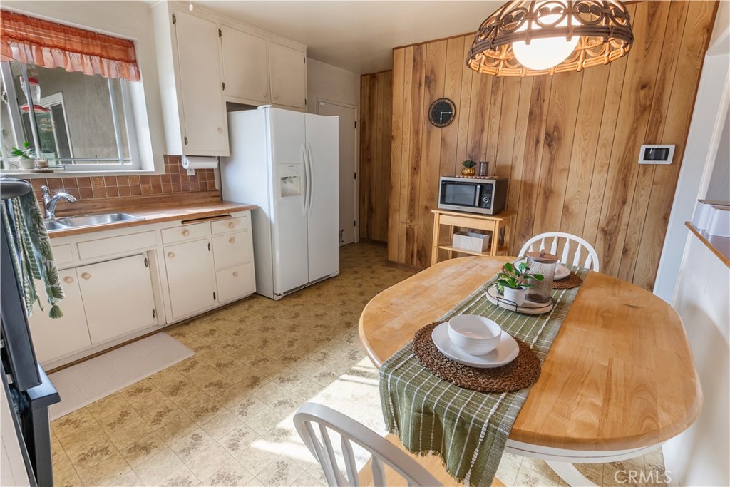 Residential for sale at 1129 Bradford Drive, Glendora CA featuring 4 beds and 2 baths