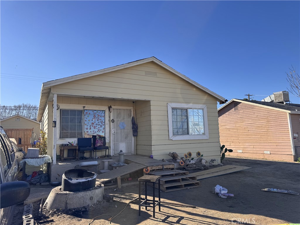 Residential for sale at 550 W Fredricks Street, Barstow CA featuring 2 beds and 1 bath