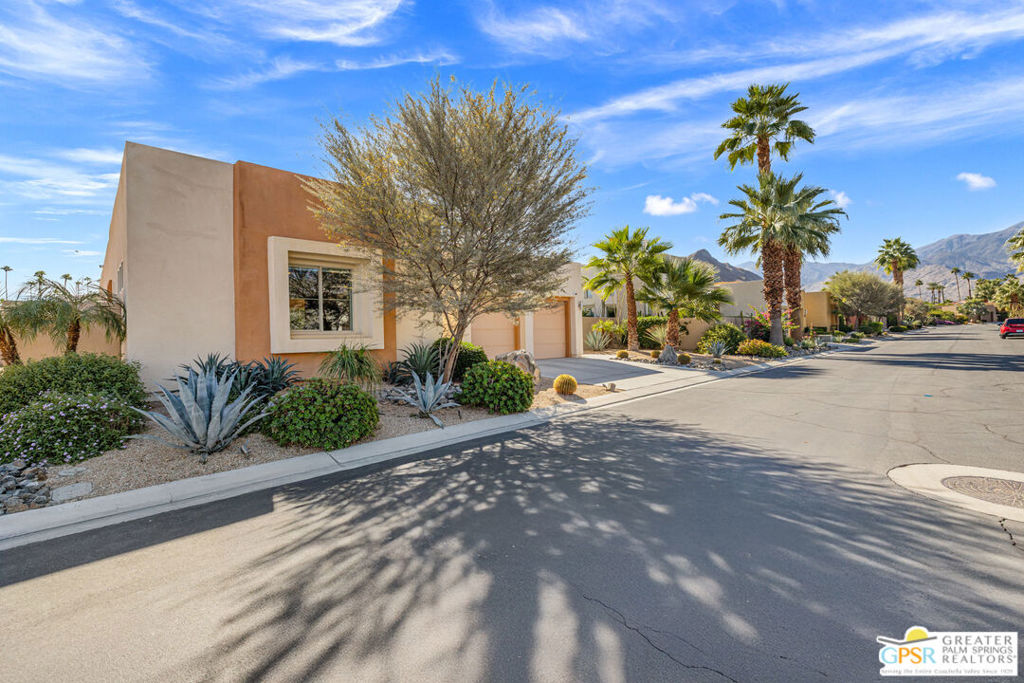 Residential for sale at 3051 Twilight Lane, Palm Springs CA featuring 3 beds and 3 baths