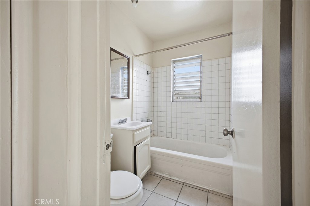 Residential Income for sale at 5914 S Hoover, Los Angeles CA