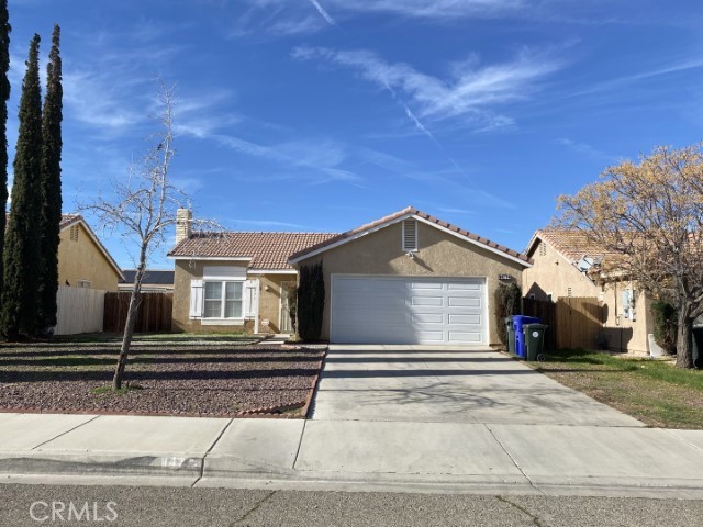 Residential Lease for rent at 14774 Dana, Adelanto CA featuring 2 beds and 1 bath
