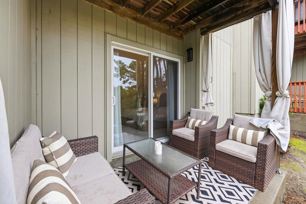 Residential for sale at 1956 Ascot Dr, Moraga CA featuring 2 beds and 2 baths