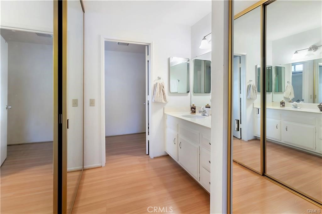 Residential Lease for rent at 2354 Via Mariposa W 2F, Laguna Woods CA featuring 2 beds and 2 baths