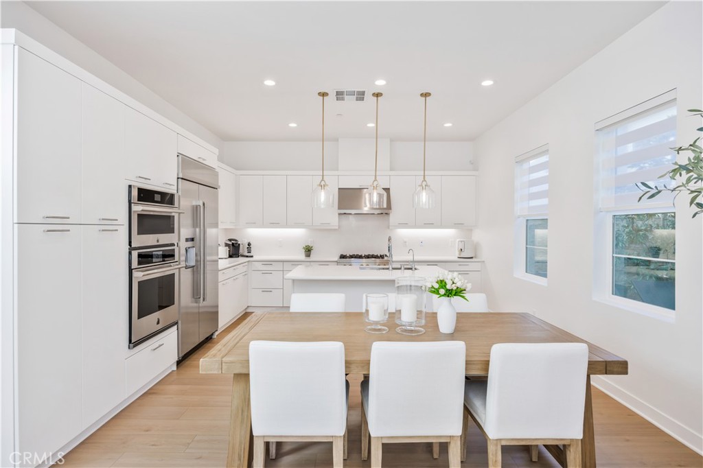 Residential Lease for rent at 121 Fremont, Lake Forest CA featuring 4 beds and 3 baths