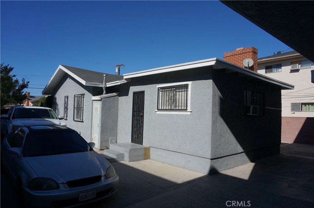 Residential Income for sale at 12526 Menlo Ave, Hawthorne CA