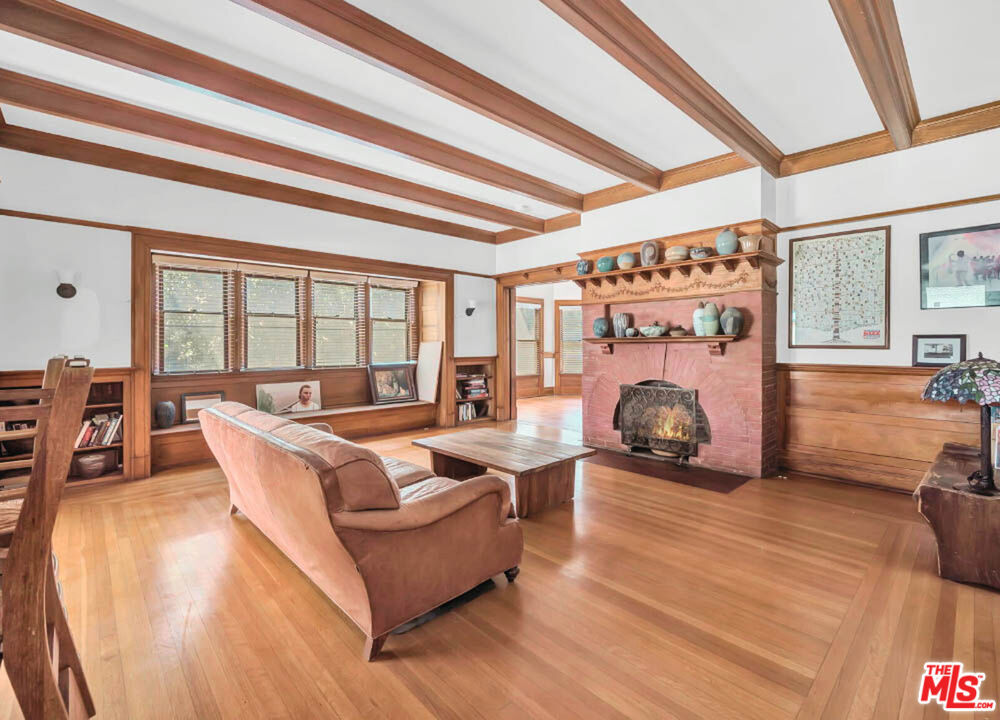 Residential Income for sale at 2325 Portland Street, Los Angeles CA featuring 13 beds and 7 baths