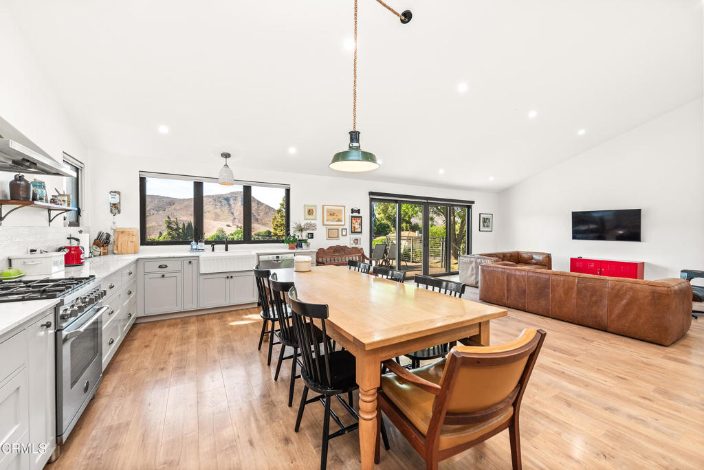 Residential Lease for rent at 2474 Barbara Drive, Camarillo CA featuring 4 beds and 4 baths