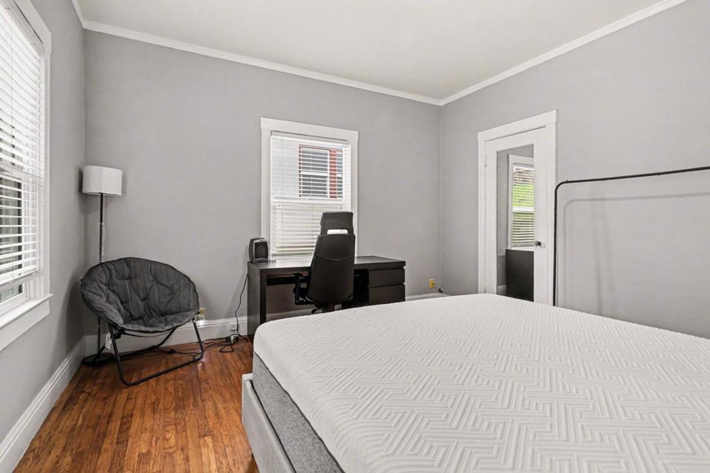 Residential Lease for rent at 2366 Virginia Street 2, Berkeley CA featuring 3 beds and 2 baths