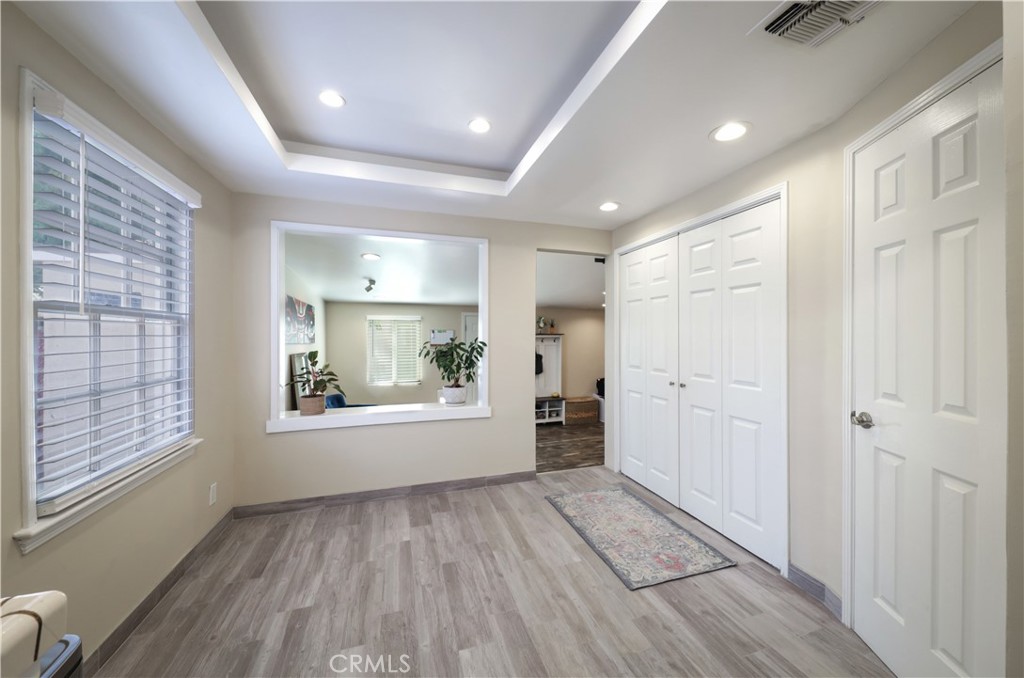 Residential for sale at 19 Oregon, Bakersfield CA featuring 3 beds and 2 baths