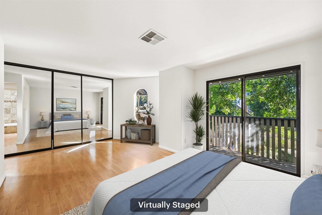 Residential for sale at 9260 Towne Centre Dr 17, San Diego CA featuring 2 beds and 3 baths