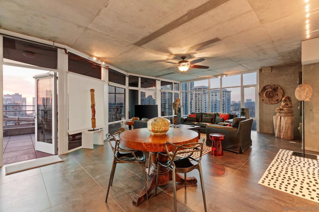 Residential Lease for rent at 1080 Park Blvd 1702, San Diego CA featuring 2 beds and 3 baths