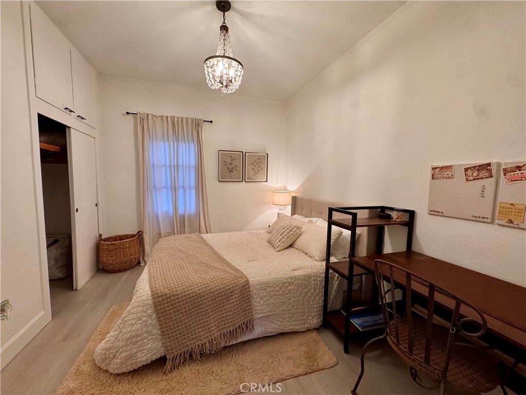 Residential Lease for rent at 323 18th, Santa Ana CA featuring 3 beds and 1 bath