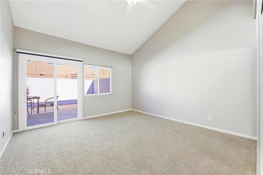 Residential for sale at 261 N Skyline, Thousand Oaks CA featuring 3 beds and 3 baths