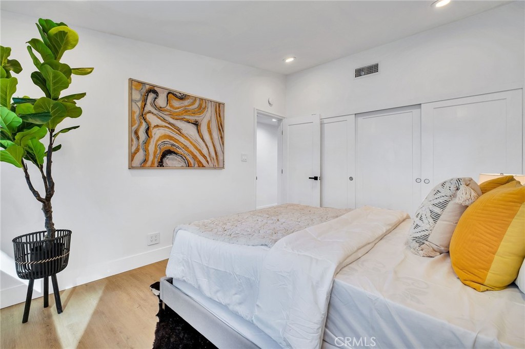 Residential for sale at 26700 Indian Peak, Rancho Palos Verdes CA featuring 3 beds and 2 baths