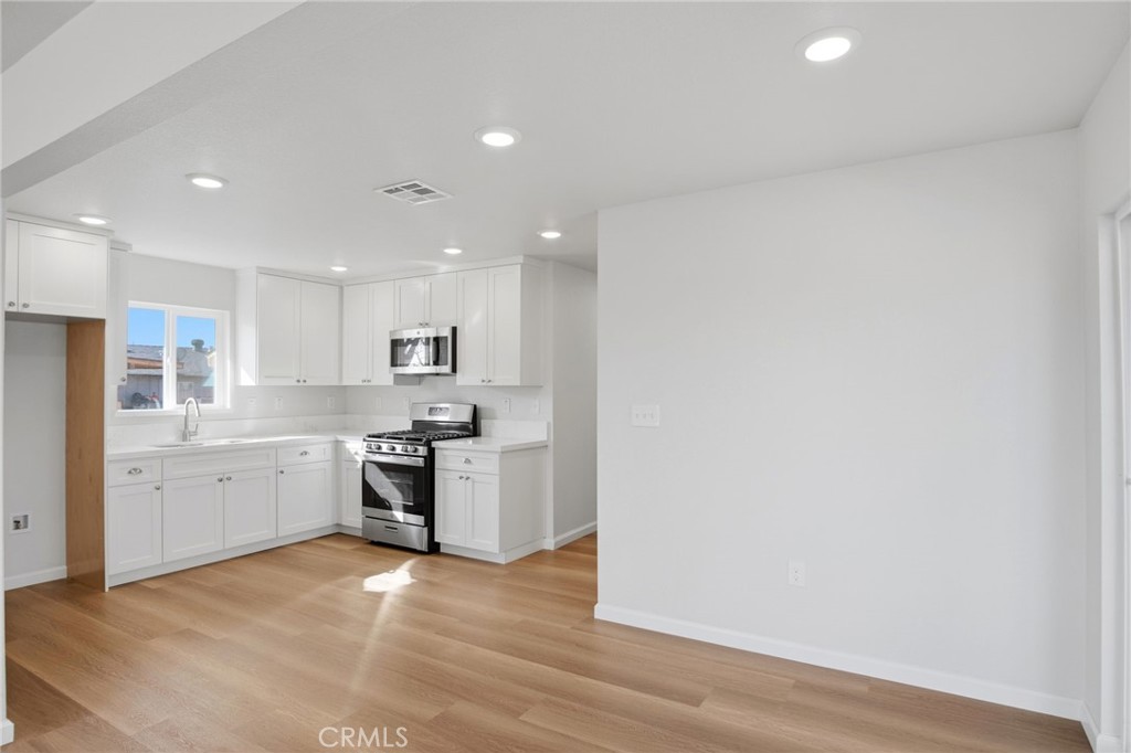 Residential for sale at 3447 Manchester, Atwater CA featuring 3 beds and 2 baths