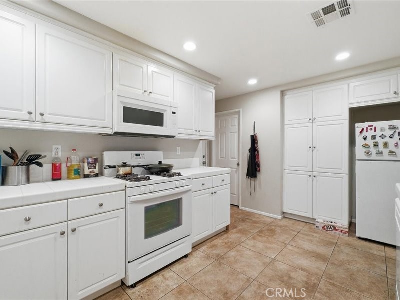 Residential for sale at 15903 Fountain Lane, Chino CA featuring 2 beds and 3 baths