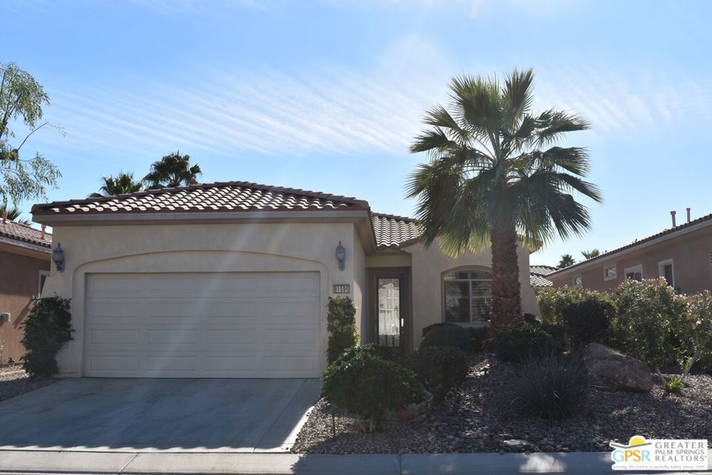 Residential for sale at 81595 Avenida Alturas, Indio CA featuring 2 beds and 2 baths