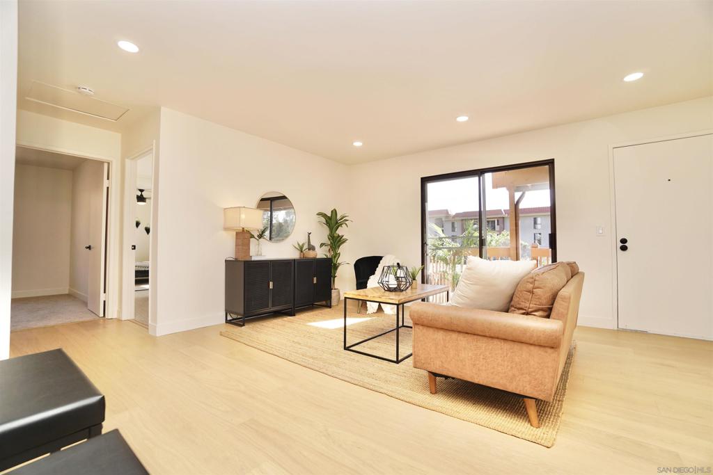 Residential Lease for rent at 6358 Rancho Mission Road 612, San Diego CA featuring 2 beds and 1 bath