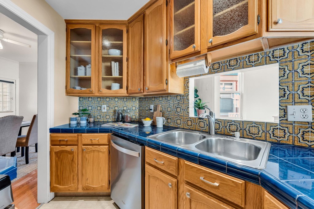 Residential for sale at 595 22nd St, Oakland CA featuring 2 beds and 2 baths