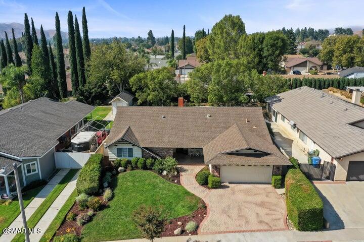 Residential Lease for rent at 2379 Welcome Court, Simi Valley CA featuring 3 beds and 2 baths